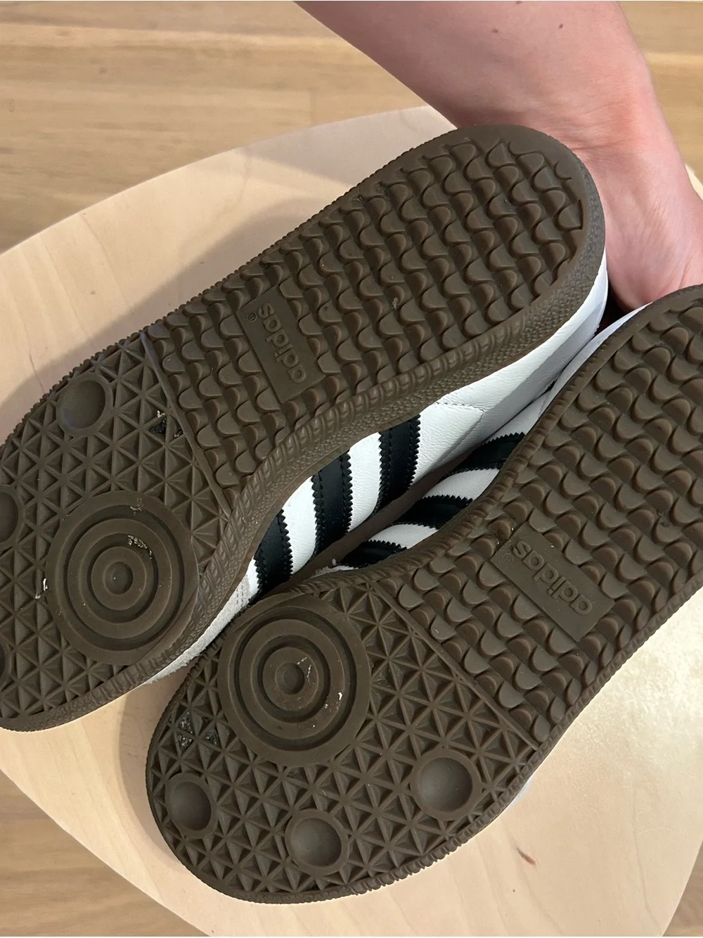 Adidas sambas white size 5 men’s